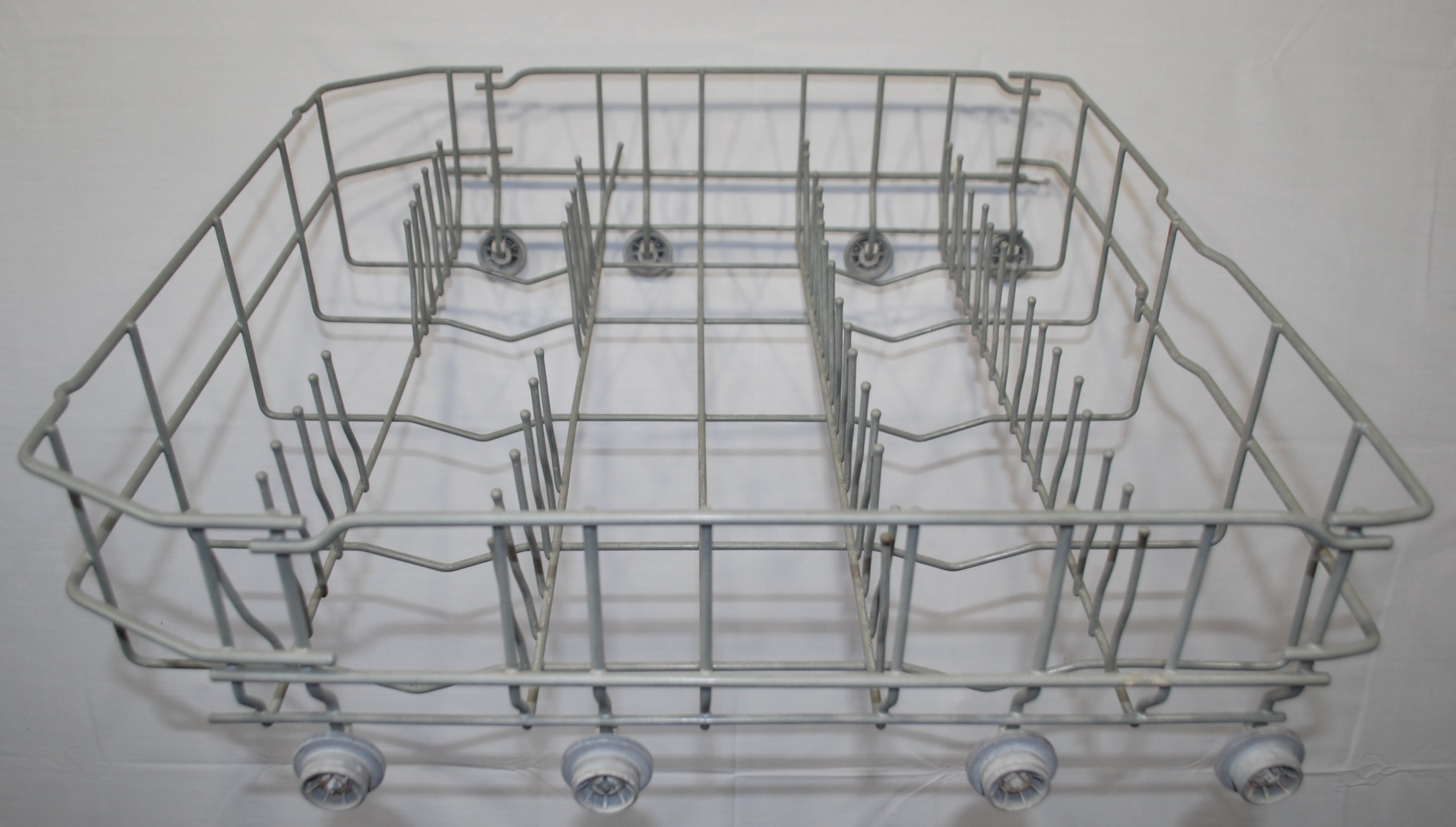 434647 or 00434647 Bosch Thermador Kenmore Dishwasher Lower Rack OEM Dishrack